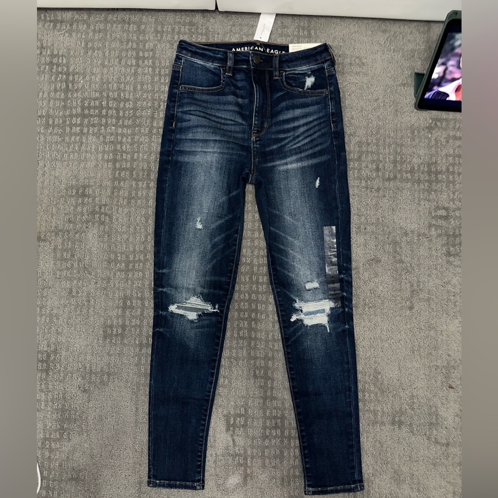 american eagle jeans brand new with tags size 2